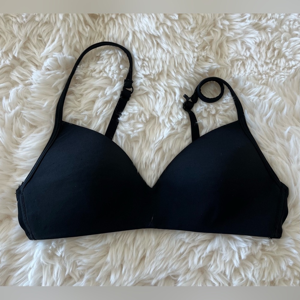 DELTA by Maidenform Black Wire-Free Seamless Light Contour Padded Bra Size 32A